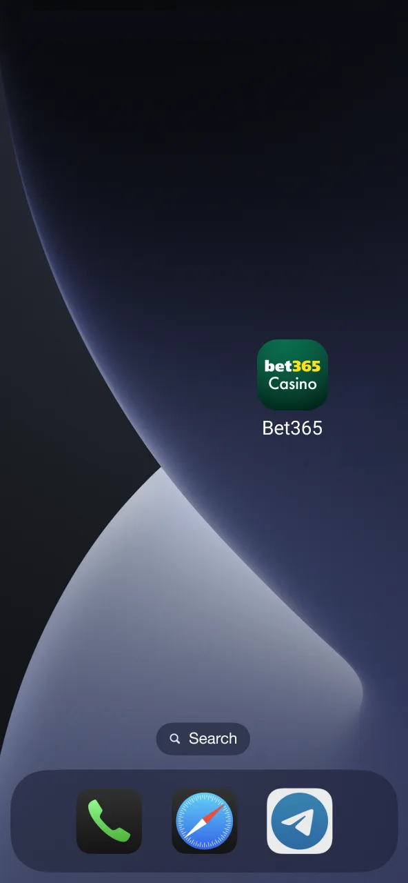 Registration and login options available once Bet365 app is installed.